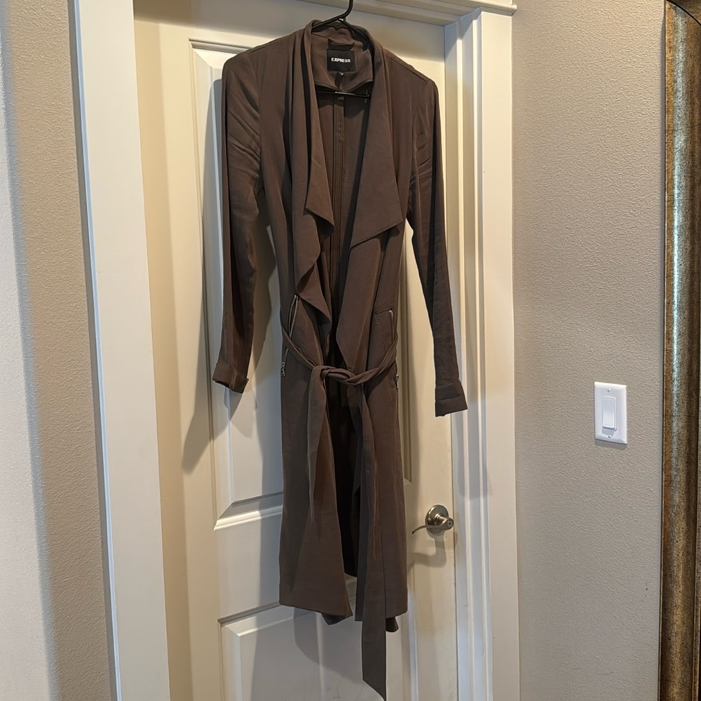 Express Trenchcoat
